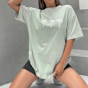 SHEIN Palm Tree Graphic Oversized T-Shirt Green Women’s Size Small